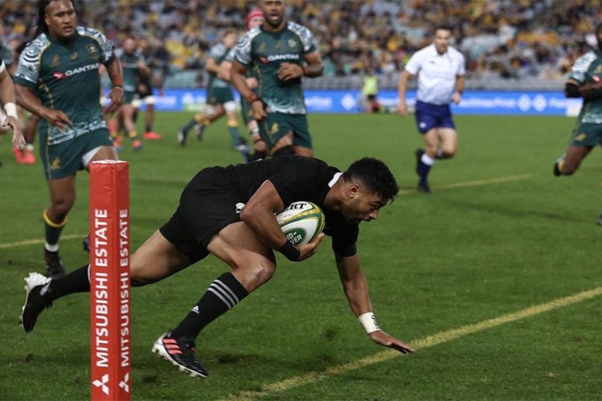 Nueva Zelanda goleó a Australia y se llevó la Bledisloe Cup