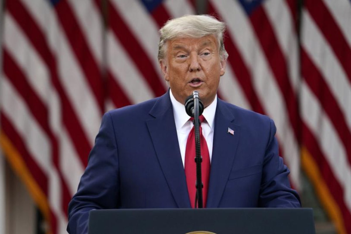 "Dejar el tinte es una victoria": Trump reaparece menos rubio de lo normal y los internautas no perdonan  (FOTOS)