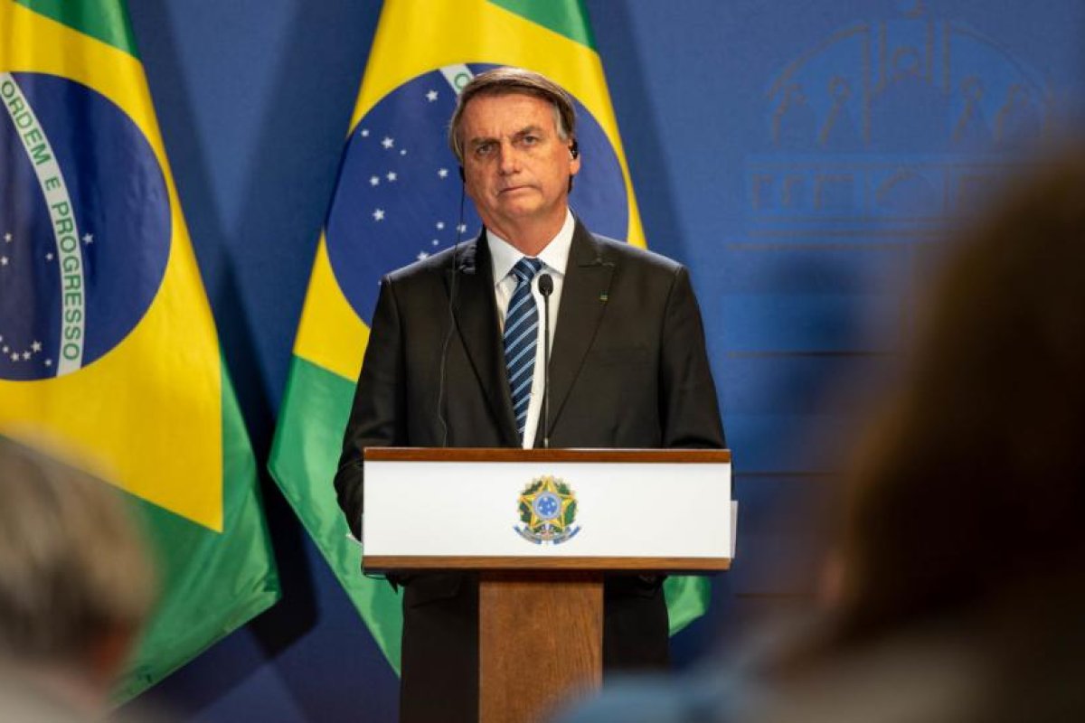 "Nadie puede meterse en lo que no le compete": Bolsonaro desautoriza a su vicepresidente por sugerir que Occidente debe "usar la fuerza" contra Rusia