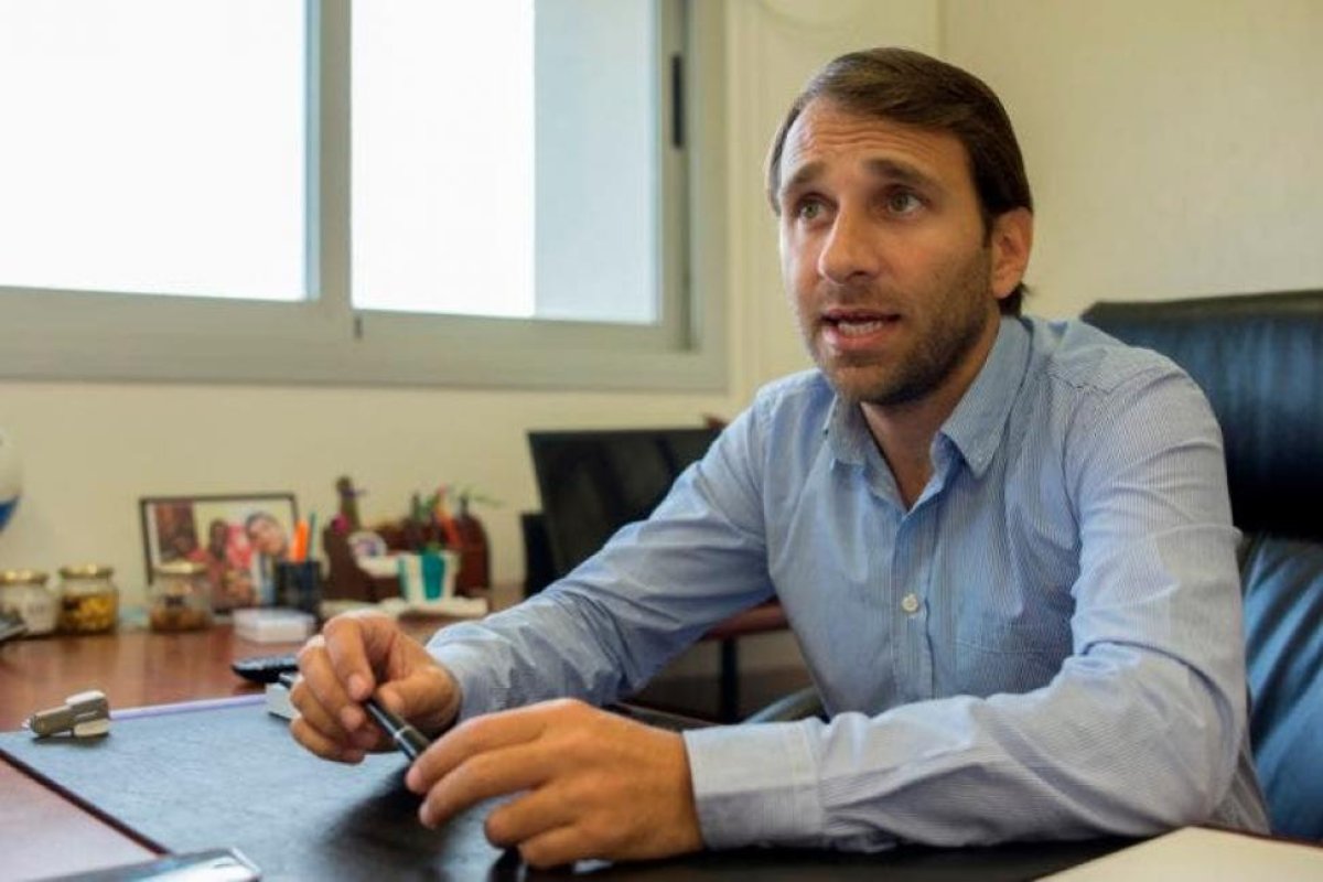 Misiones: un ministro se "autocompró" 12.000 viandas para una competencia, pero se usaron solo 600