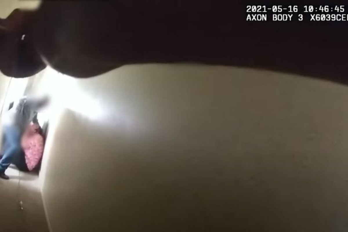 La Policía mata a tiros a un hombre que retenía a su pareja a punta de cuchillo en EE.UU.