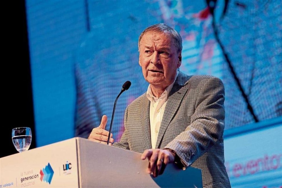 Córdoba. Juan Schiaretti ratificó vuelta a las aulas el 1º de marzo