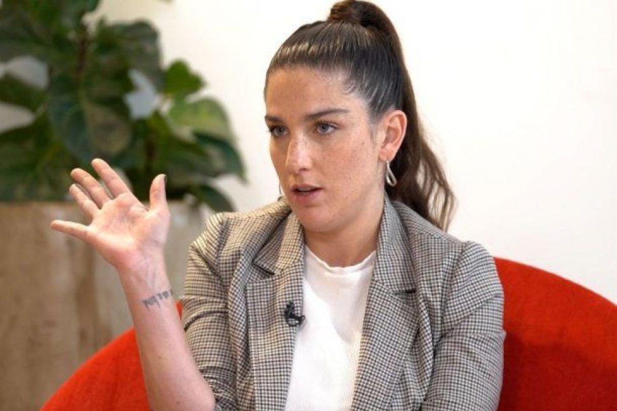 Juana Repetto defiende su decisión de adoptar un gato tras su reciente maternidad
