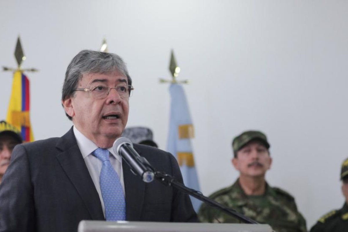 La mayoría del Congreso de Colombia frena la moción de censura contra el ministro de Defensa