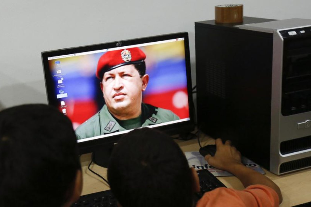 Venezuela responde a las declaraciones del equipo de Trump sobre la supuesta participación de Chávez en el "fraude" electoral en EE.UU.