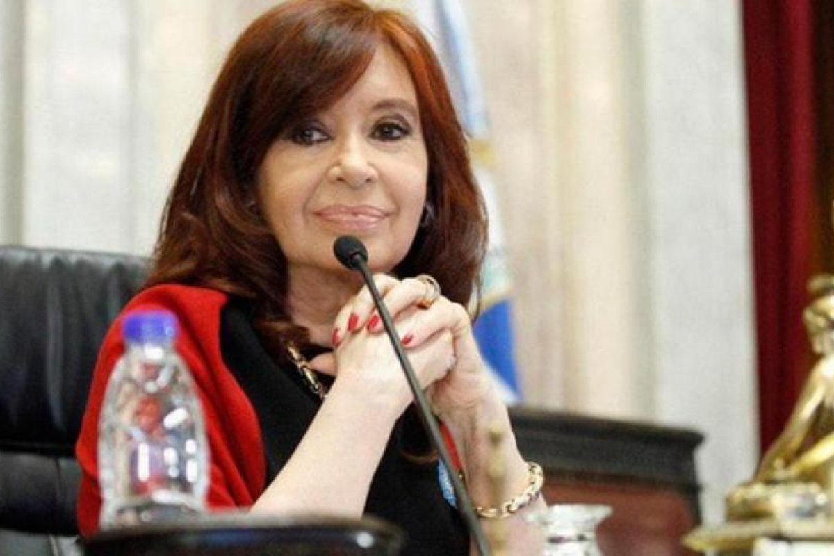 CFK sobreseída en una de las causas vinculadas al caso de los cuadernos
