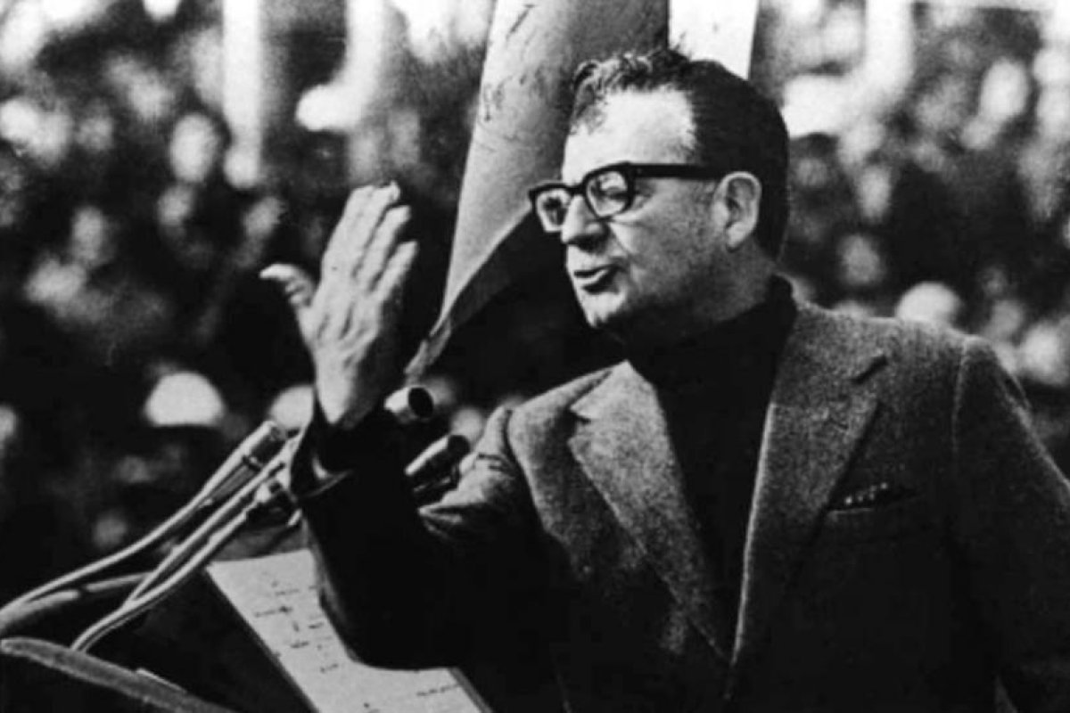 "Lastimar y derrocar a Allende": Documentos desclasificados confirman el plan de EE.UU. para deponer al Gobierno socialista chileno