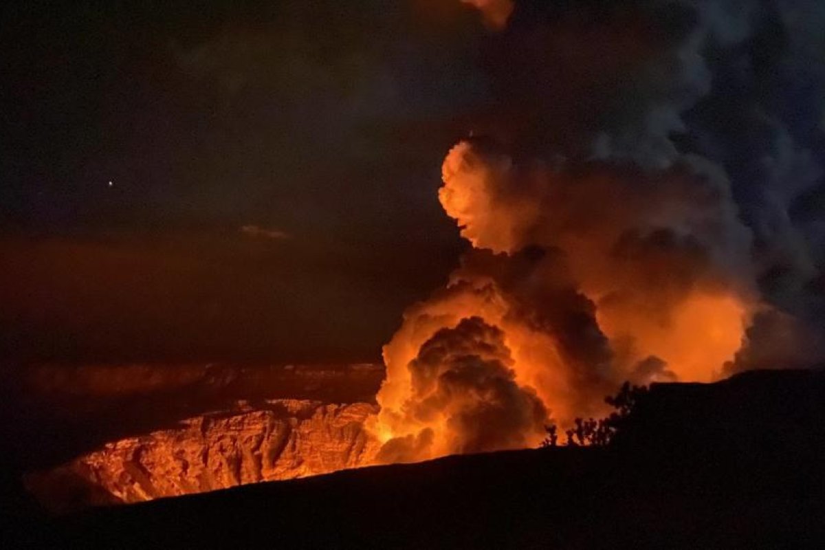 El volcán Kilauea entra en erupción en la isla de Hawái