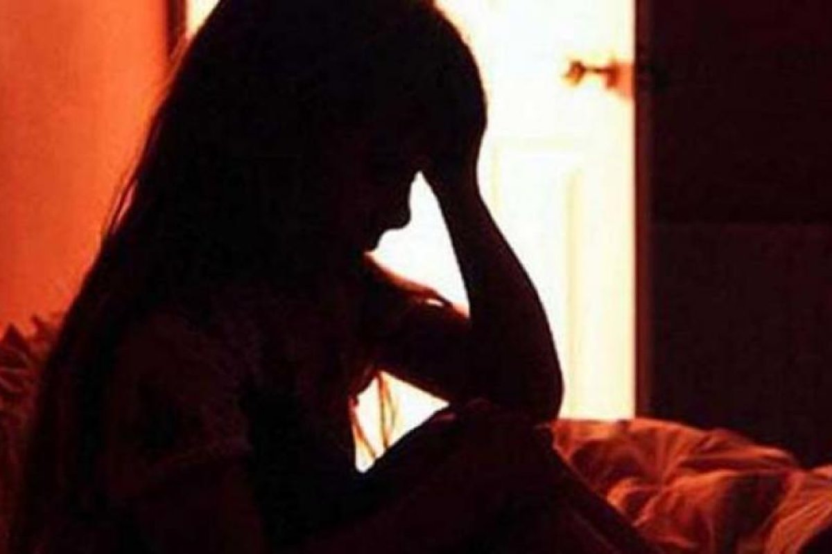 Continuará detenido un hombre acusado de abusar de su hija