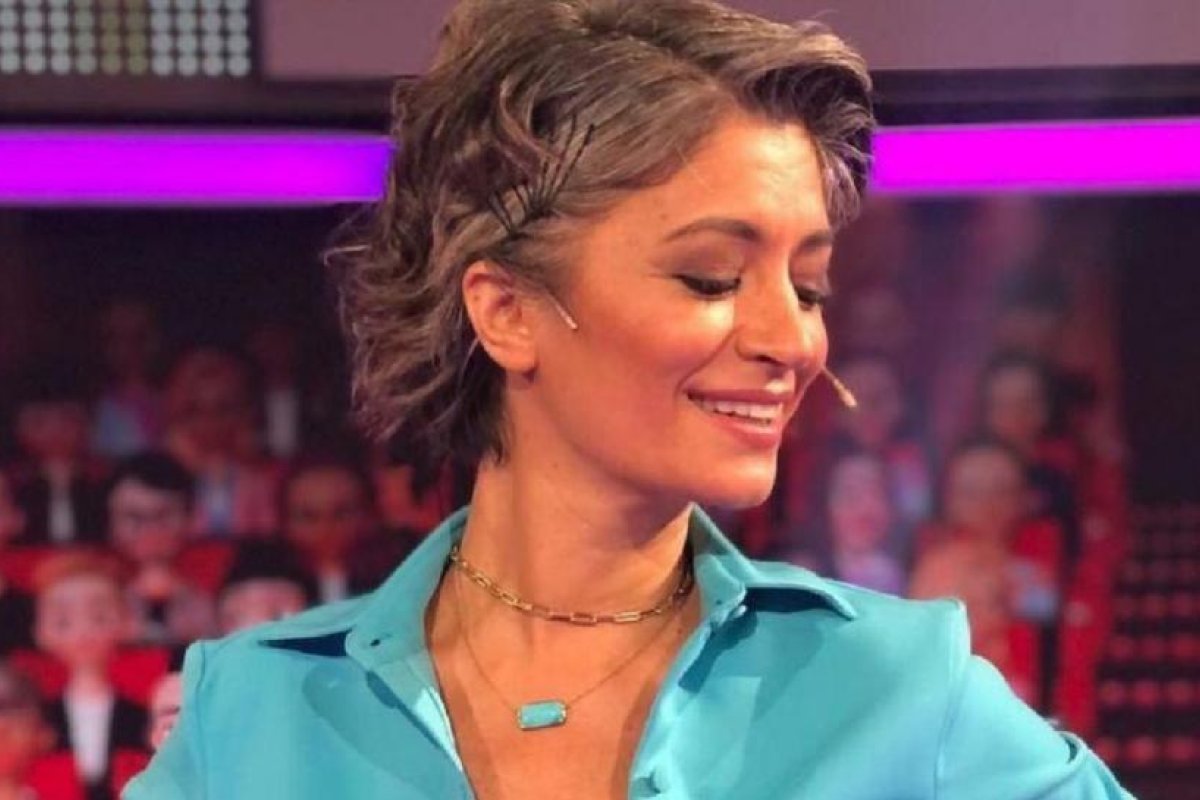 Carla Conte explicó por qué eligió dejarse crecer las canas