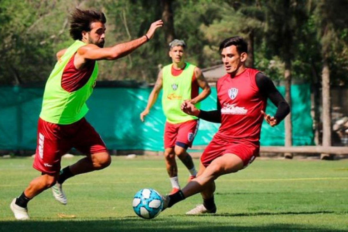 Central Córdoba afronta su primer amistoso ante Atlético Tucumán