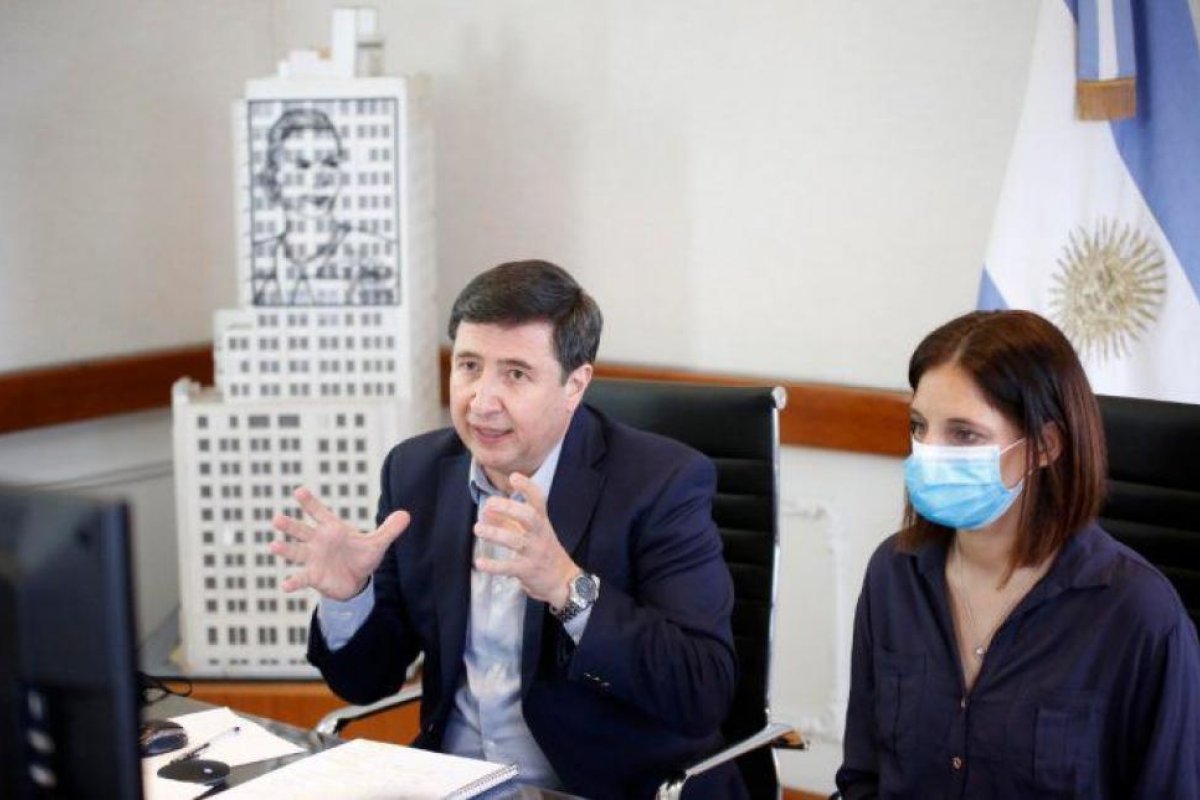 Daniel Arroyo: "Tenemos el plan de urbanizar 400 barrios populares por año"