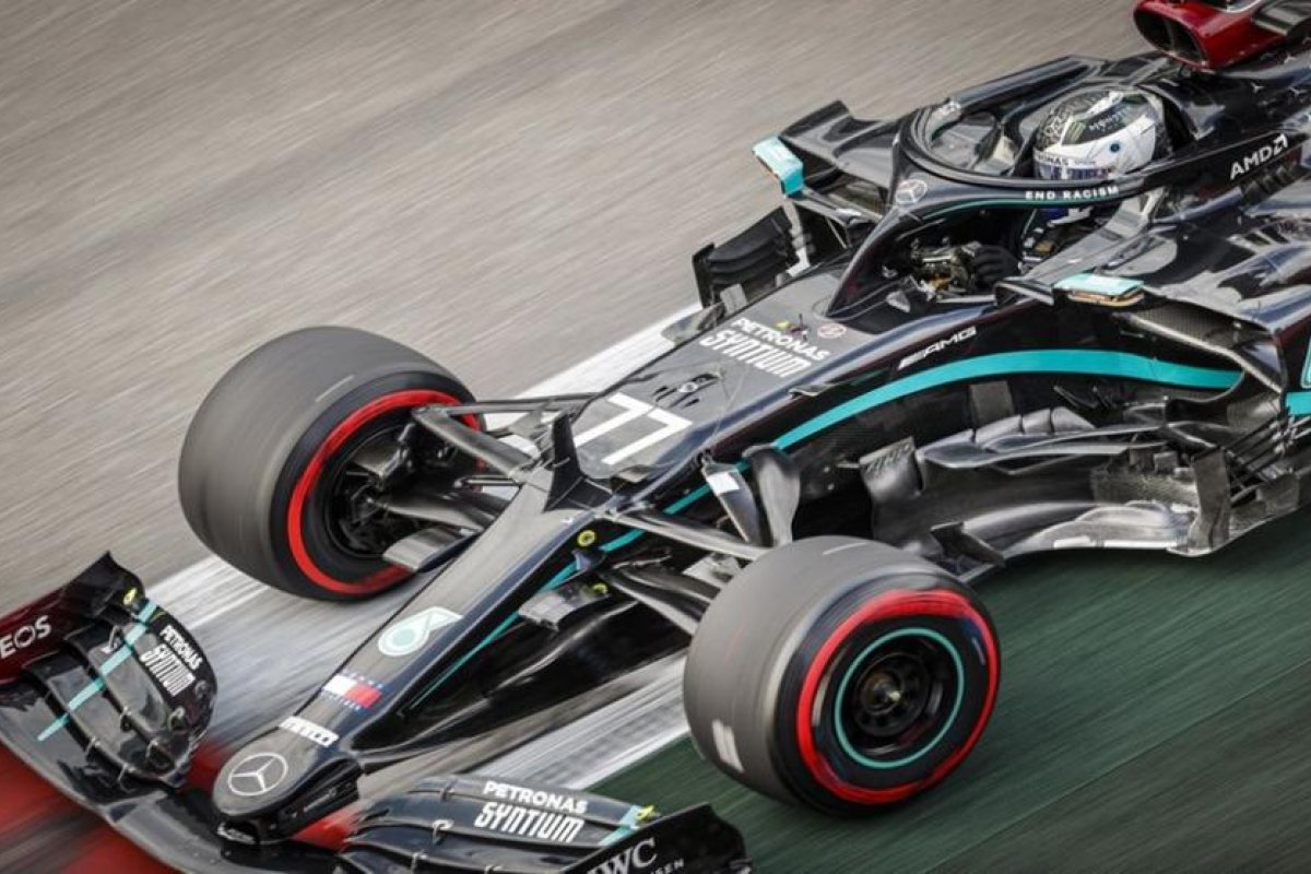Bottas gana en Rusia y posterga el récord de Hamilton