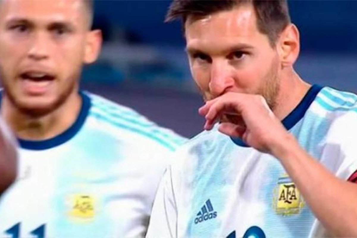 Lucas Ocampos caradura: le pidió patear el penal a Lionel Messi