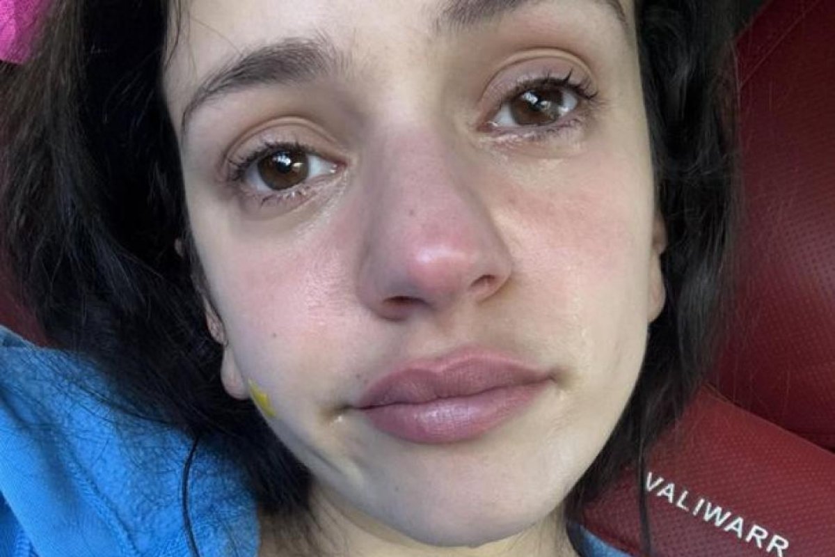 Rosalía se disculpa con sus seguidores argentinos por polémica publicación