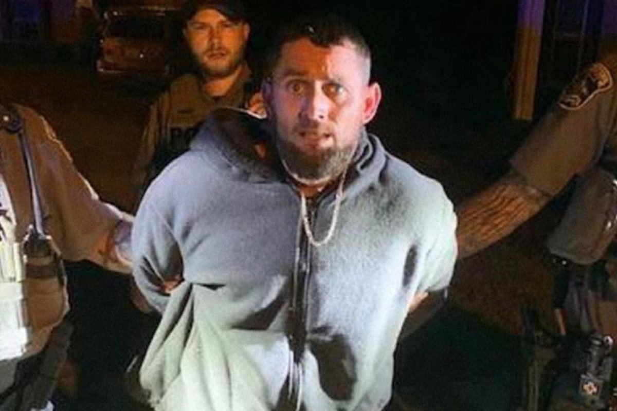 Detienen en EE.UU. a un antiguo jefe de Policía tras un intento fallido de fingir su muerte para escapar de la Justicia