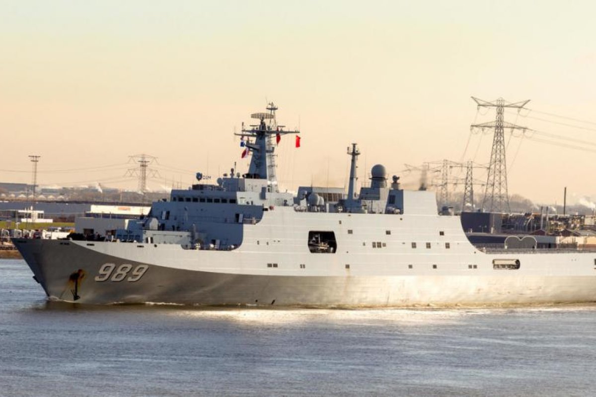 "Un grave incidente de seguridad": Australia denuncia que un buque naval chino apuntó con un láser a un avión australiano