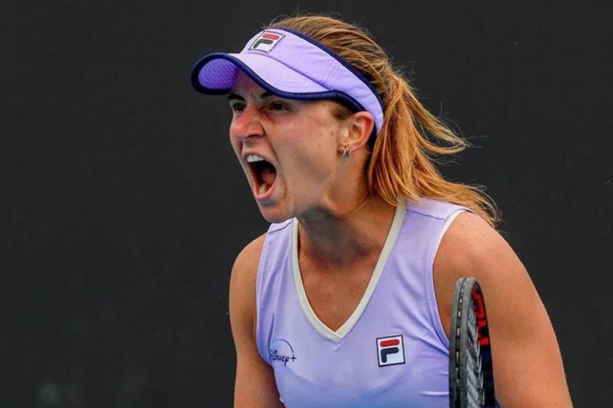 Podoroska vence y está en la segunda ronda del Abierto de tenis de Australia