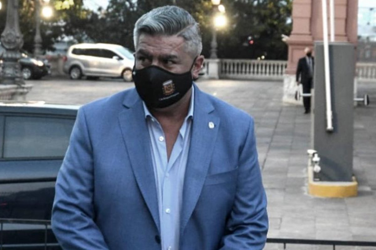 Denuncian a la AFA y a Tapia por supuesta violación de las medidas para controlar la pandemia