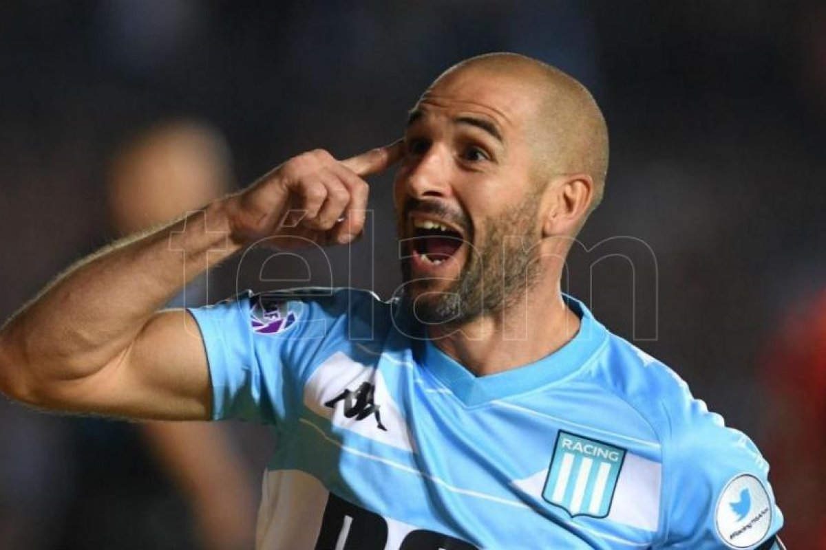 Lisandro López adelantó su vuelta a Racing con trabajos de reacondicionamiento