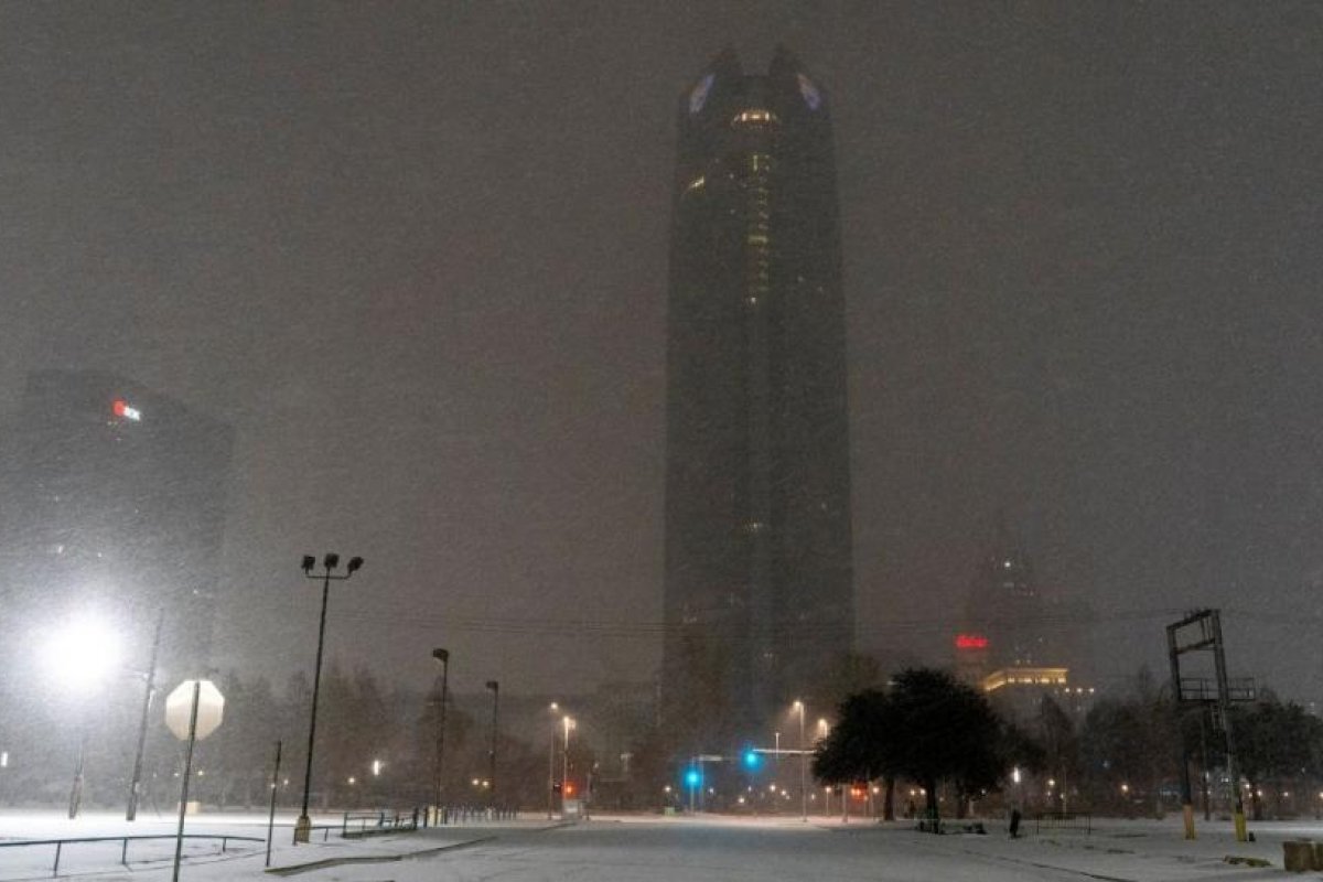 Tormenta invernal afecta amplias regiones de EE.UU. con severas condiciones climáticas