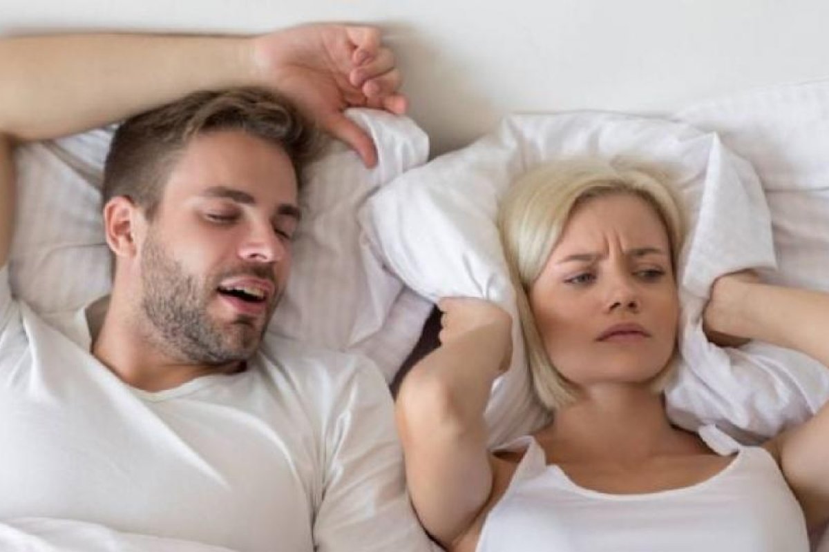 Somniloquia: Entendiendo el fenómeno de hablar dormido en adultos y niños