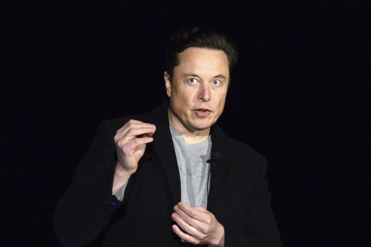 Elon Musk insta a Europa a reiniciar las centrales nucleares inactivas y aumentar la producción de energía de las existentes