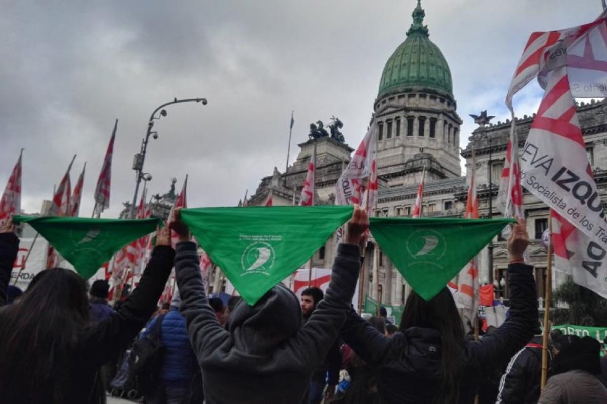 Debate por el aborto: la Ciudad evalúa reforzar la seguridad afuera del Congreso ante el temor de incidentes