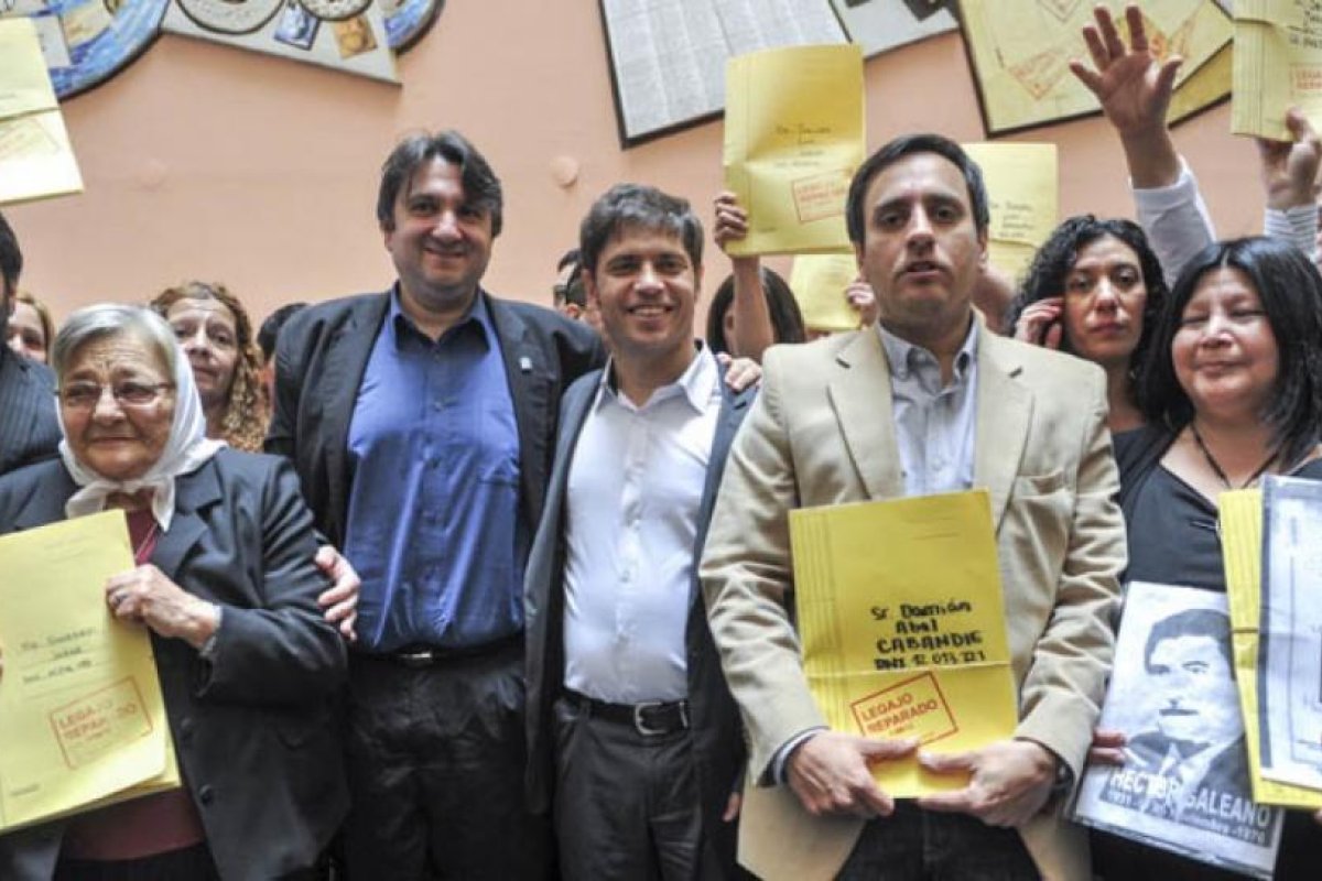 Ya son 28 los hijos de desaparecidos que ingresaron a trabajar al Estado a modo de reparación