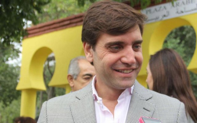 Aislado por contacto estrecho con un positivo de Covid-19, Jorge Mukdise se encuentra en buenas condiciones de salud