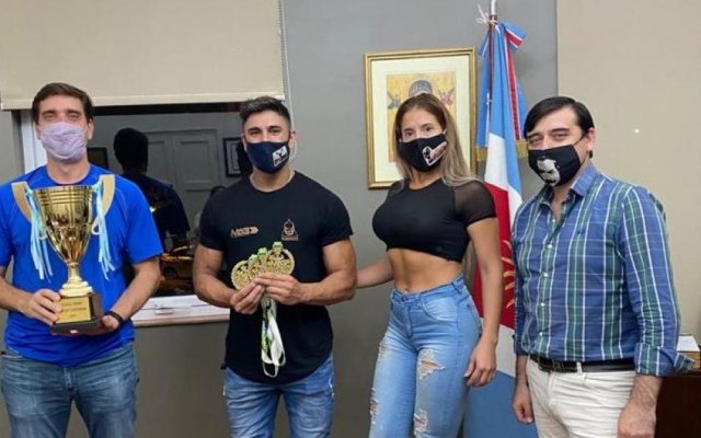 El intendente dr. Jorge Mukdise recibió al campeón regional Matías Barrera, "npc – mag supershow de fisicoculturismo"