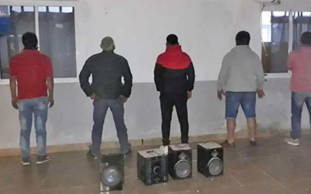 El Porvenir: Realizaban una riña de gallos y todos terminaron presos