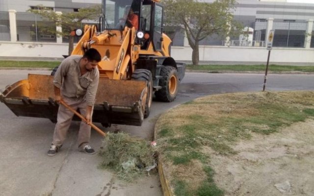 Erradicación de microbasurales y limpieza integral en barrios Sector el Alto y Soberanía Nacional