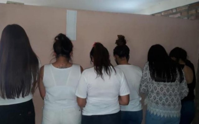 Los Ovejero: Aprehenden a 8 personas en una fiesta clandestina en Río Hondo