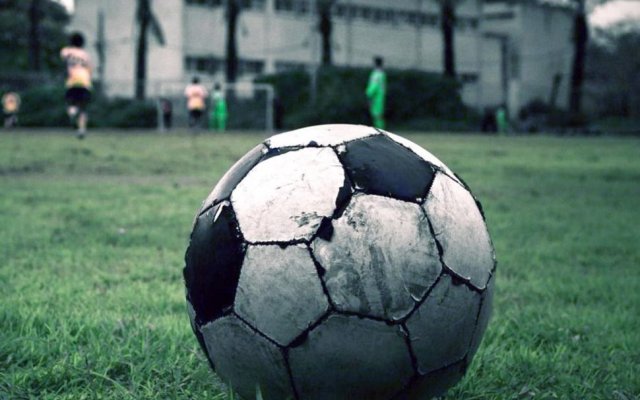 Villa Balnearia: Sujeto fue a reclamar que le devolviera una pelota amenazando a los policías