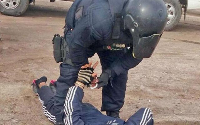 Sorprendió a un delincuente dentro de su camioneta en pleno centro de Las Termas de Río Hondo