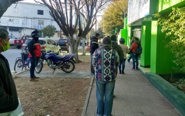 Huertas y Cercos: Entregan kits de semillas varias a minifundistas y vecinos termenses