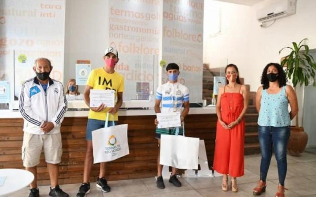 Recibimiento de Nicolás Emiliano Medina, flamante Campeón Argentino en ciclismo de ruta