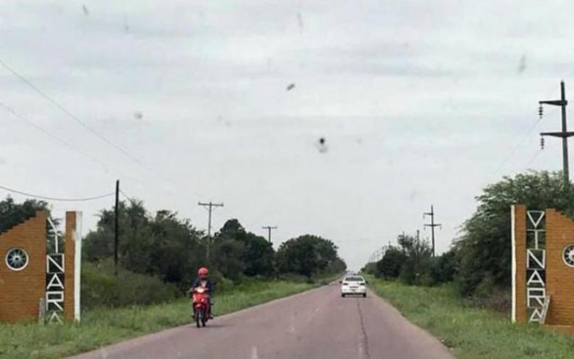 Vinará: limpieza y desinfección en distintos establecimientos escolares de la zona