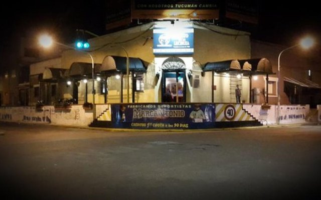 Entraron a robar a una reconocida peña de la capital