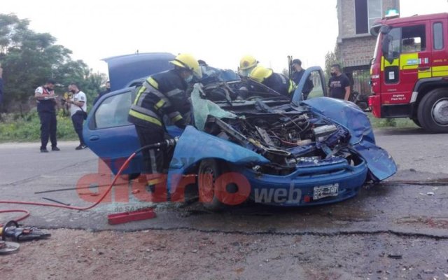 Barrio Villa Nueva: Auto chocó de atrás a una retroexcavadora y un hombre falleció en el acto