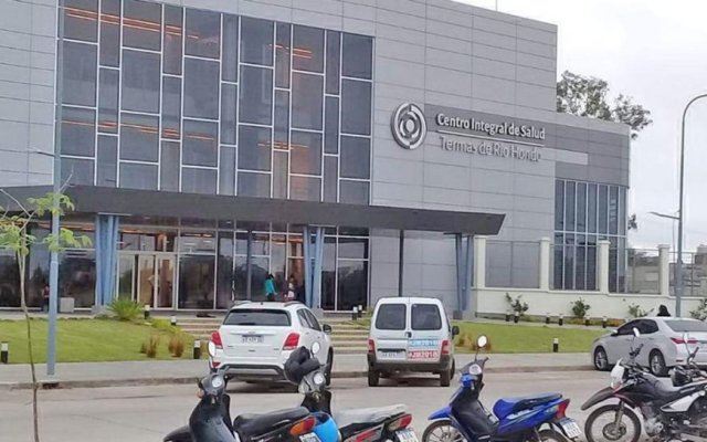 Barrio El Pescadito: Un adolescente de 13 años intentó cruzar la calle y fue embestido por una moto