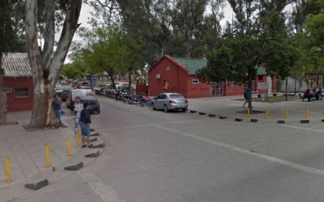 Una joven de 19 años fue golpeada por su ex y la madre en plena calle en Las Termas de Río Hondo